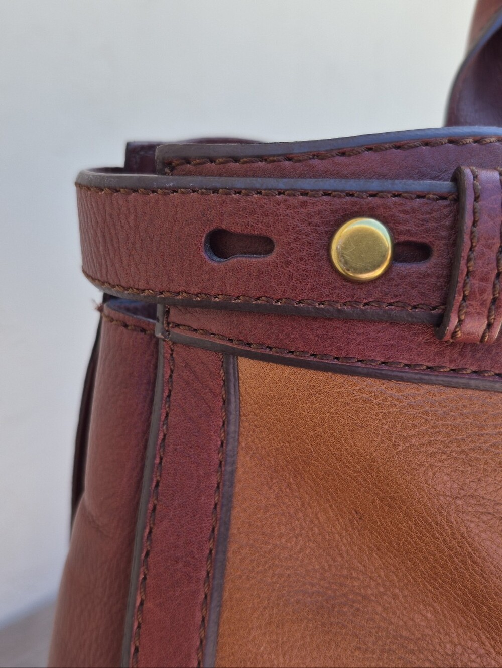 Fossil Two-Tone Leather Revival Weekender Satchel - Picture 8 of 15